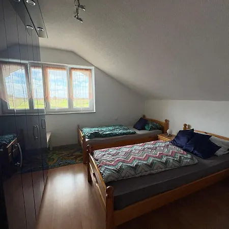Apartment Auf Dem Pferdehof Niederdorla